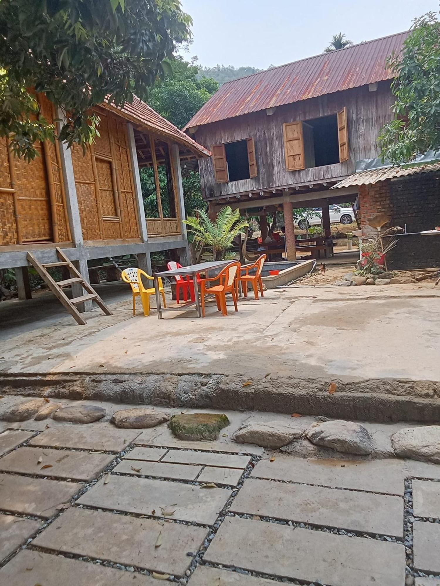 Homestay Ho Son - Thac Anor A Luoi Εξωτερικό φωτογραφία