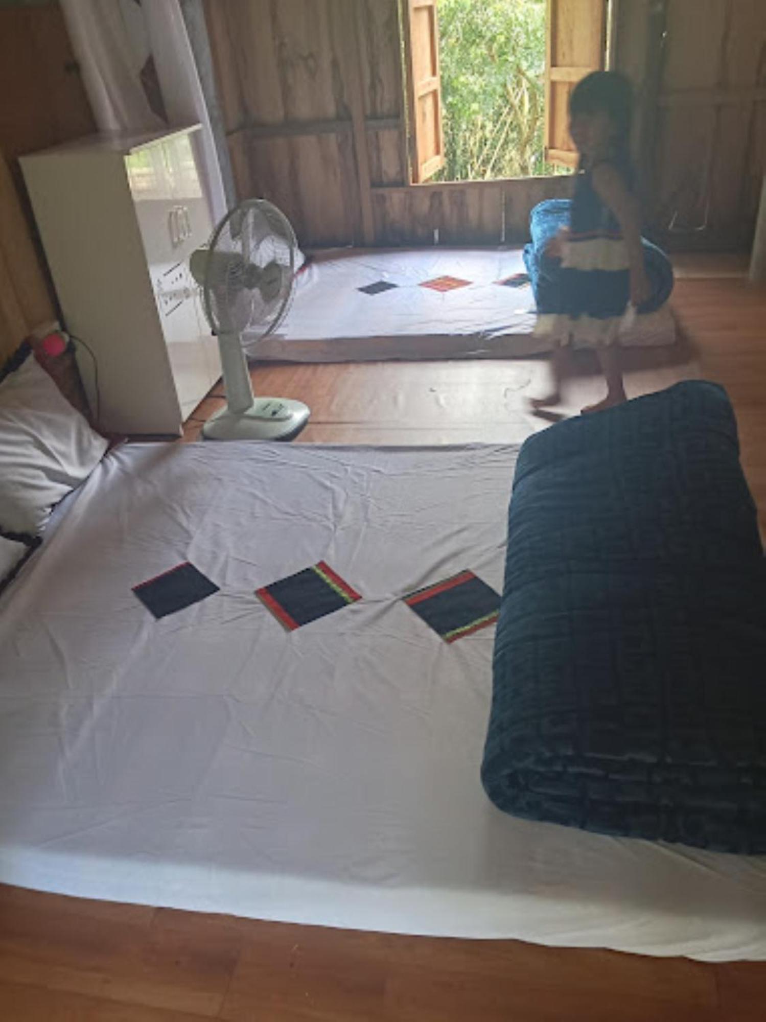 Homestay Ho Son - Thac Anor A Luoi Εξωτερικό φωτογραφία